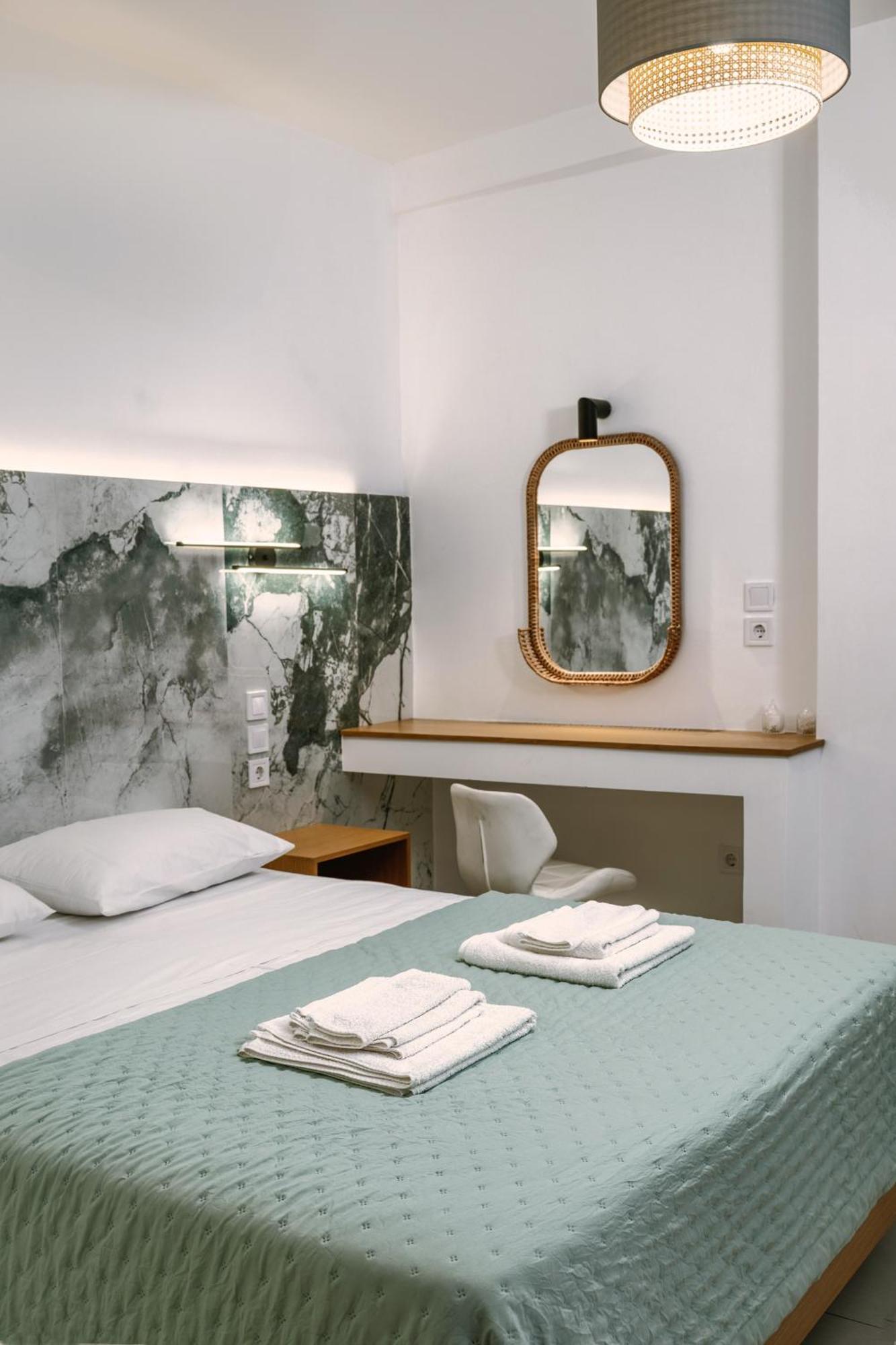 Ionis Seafront Suite Превеза Экстерьер фото