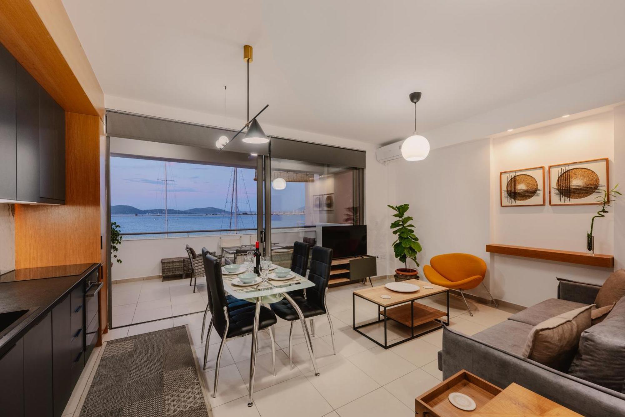 Ionis Seafront Suite Превеза Экстерьер фото