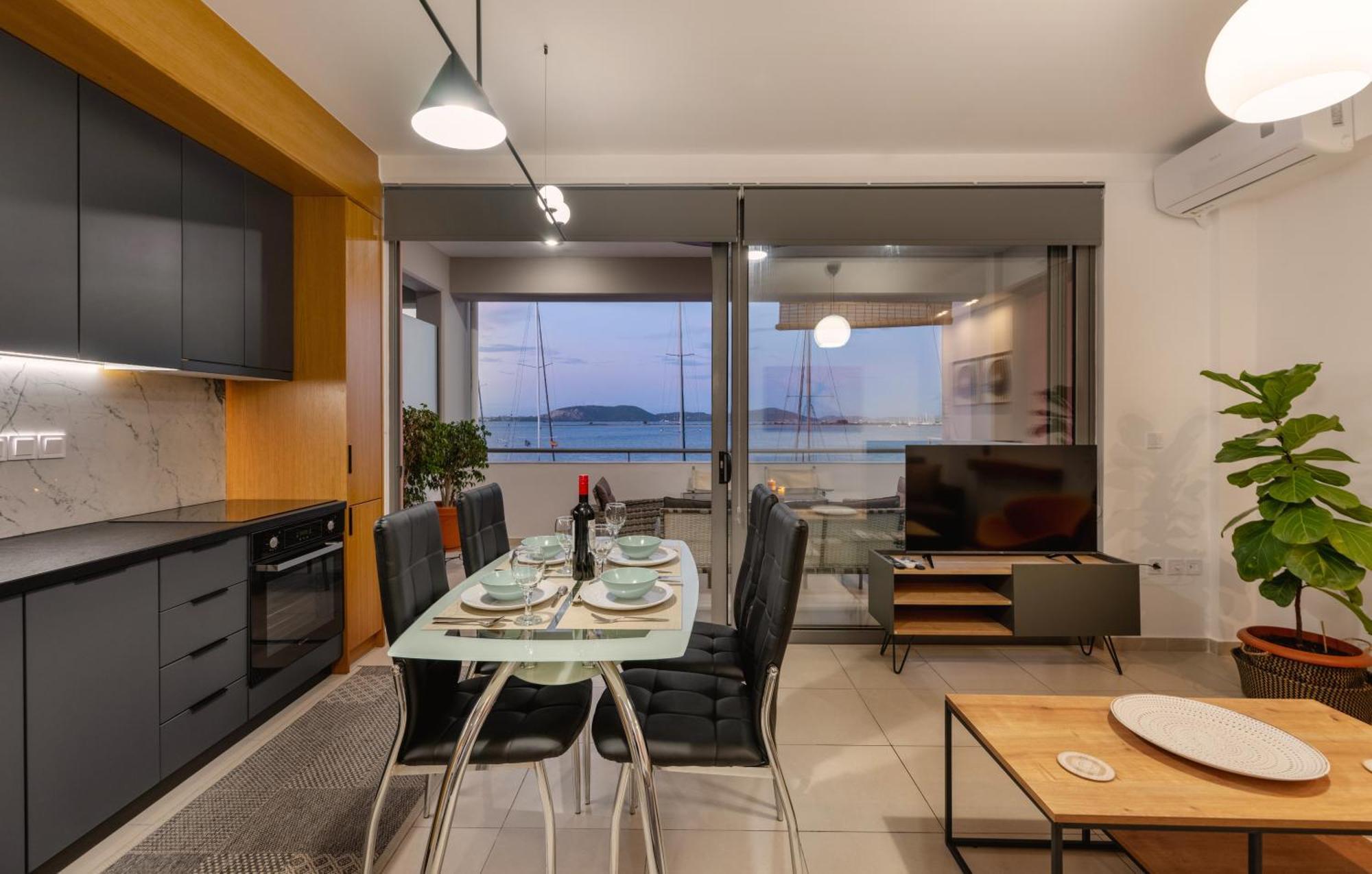 Ionis Seafront Suite Превеза Экстерьер фото